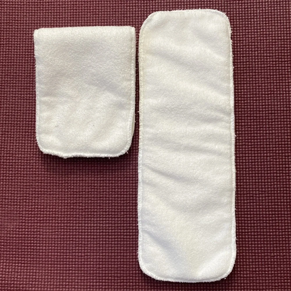 NWOT- 2 Mama Koala microfiber long inserts
